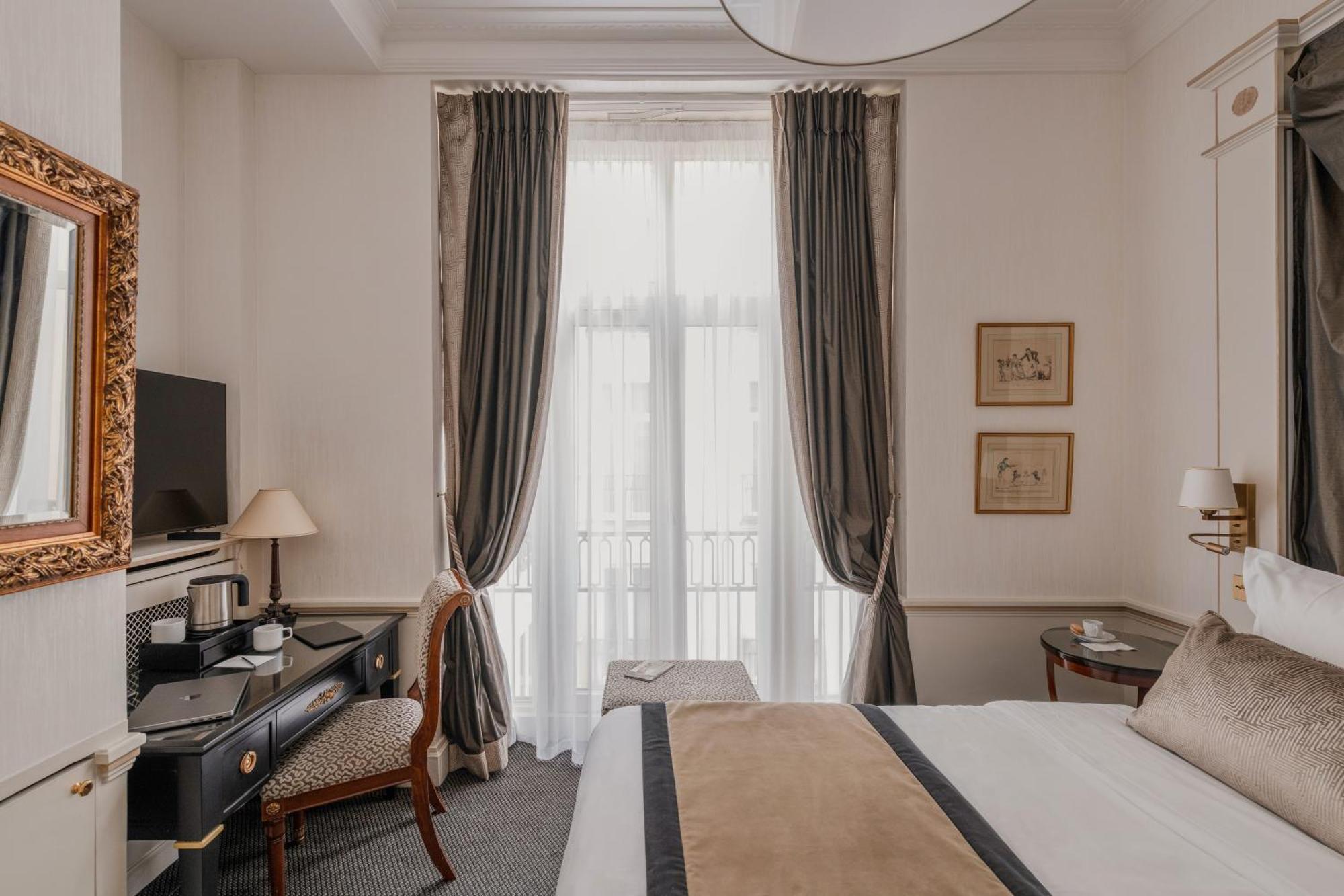 Superior Room,1661635114:JPEG
