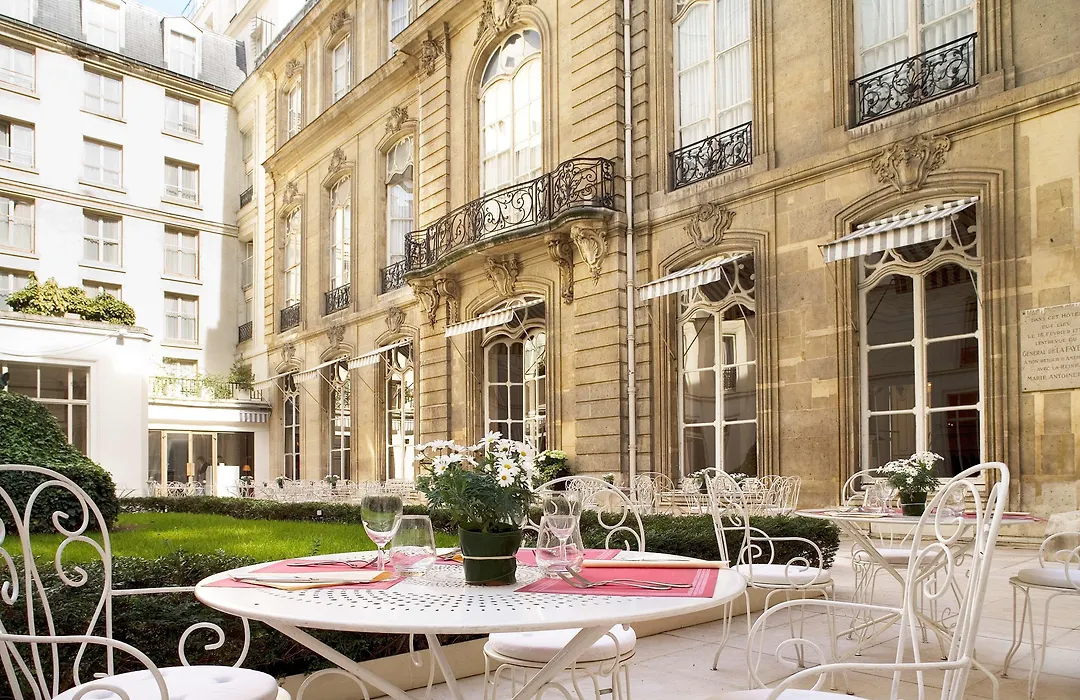 Saint James Albany Paris Hotel Spa-1