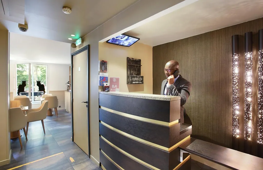 Hotel Le Chat Noir-1